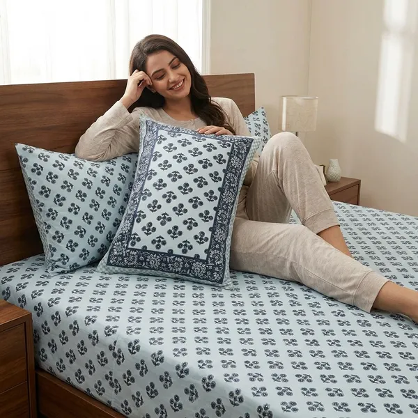 Jaipuri_Booti_Sky_Blue_Pure_Cotton_King_Size_Bedsheet_With_2_Pillow_Covers