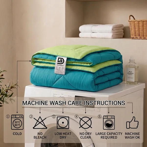 Comforter_200_GSM_Peach_Finish_Microfiber_Reversible_Tone_For_All_Seasons_(Aqua_&_Green)