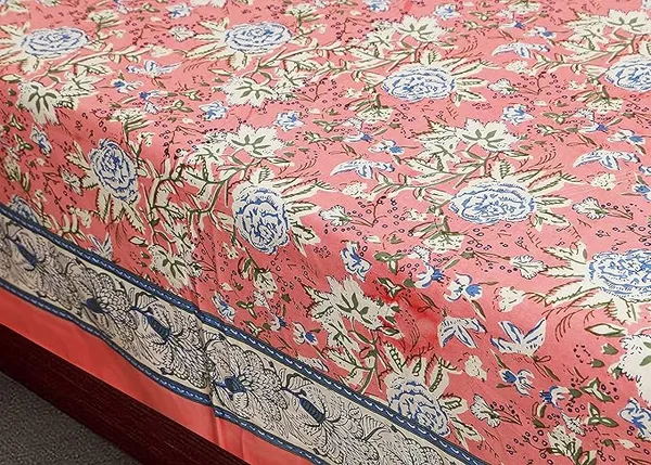 Pink_Pure_Cotton_King_Size_Bedsheet_With_2_Pillow_Covers