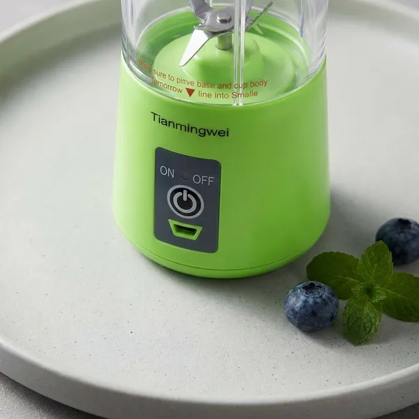 Green_Abs_Plastic_6_Blade_Juicer_For_Making_Smoothies_And_Fruit_Juices