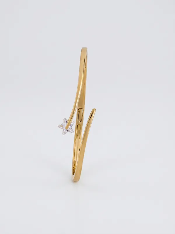Celestial_Shooting_Star_Solitaire_Gold_Bangle_Bracelet