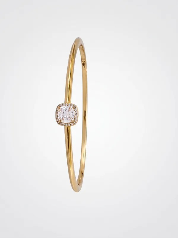Elegant_Cushion-Cut_Halo_Gold_Bangle