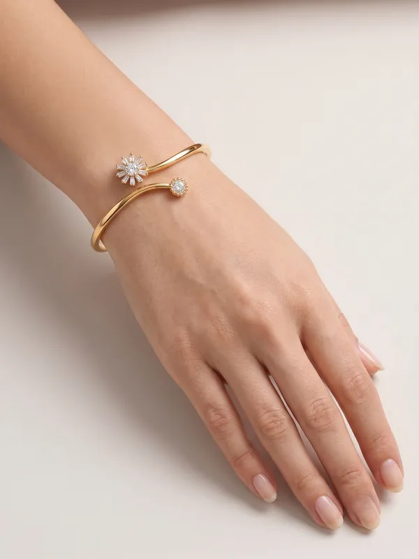 Gold_Plated_Anti-Tarnish_Floral_Bypass_Bangle_Bracelet_(demifine)