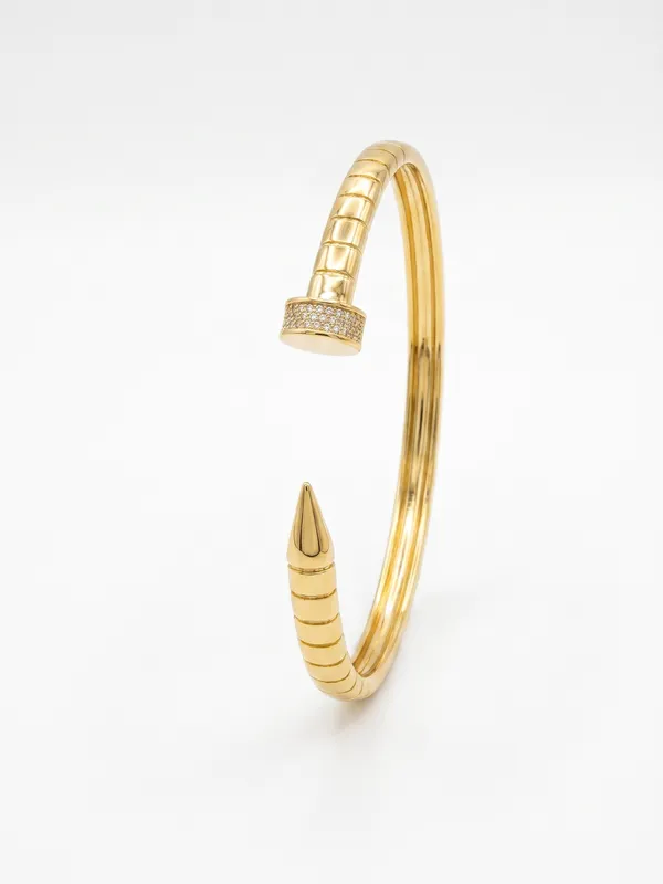 Gold_Plated_Anti-Tarnish_Ribbed_Crystal_Nail_Wrap_Bracelet_(demifine)