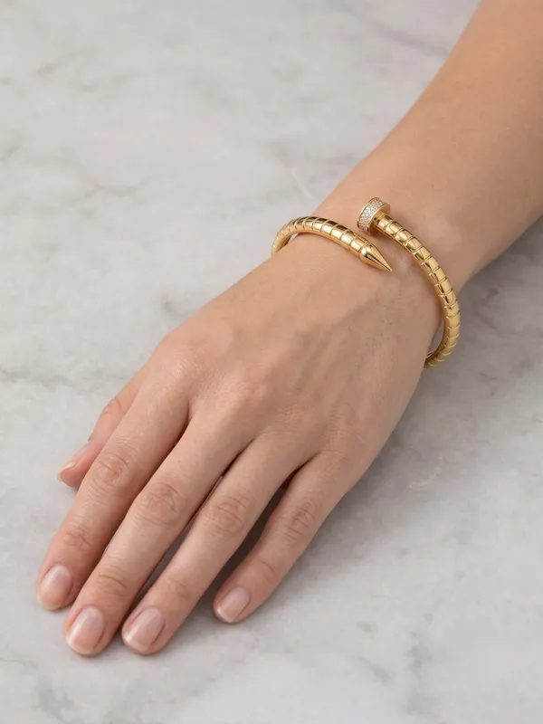 Gold_Plated_Anti-Tarnish_Ribbed_Crystal_Nail_Wrap_Bracelet_(demifine)