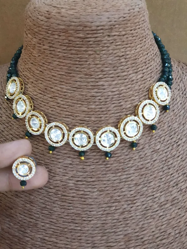 Dark_Green_Kundan_Set_For_Women