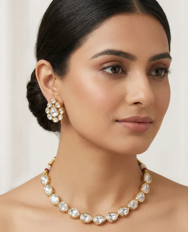 Clear_Kundan_Set_For_Women