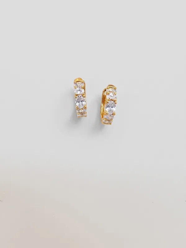Luminous_Oval_Sparkle_Gold-Tone_Huggie_Hoop_Earrings_(demifine)