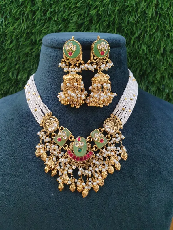 Mint_Green_And_Ruby_Rajwadi_Set_For_Women