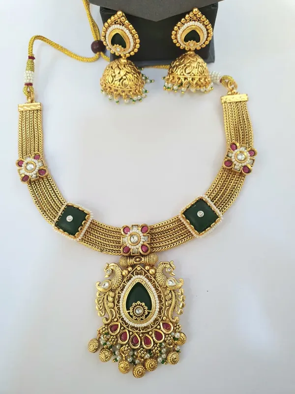 Ruby_And_Green_Rajwadi_Set_For_Women