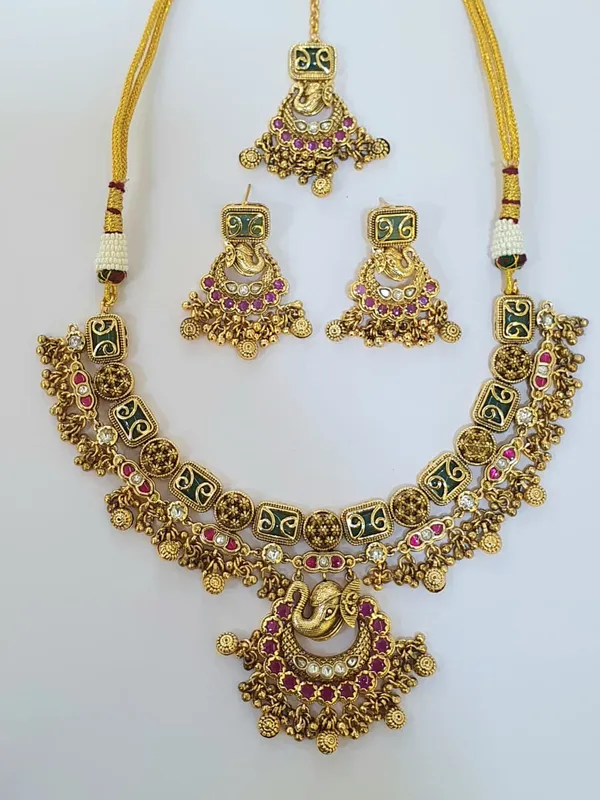 Ruby_Green_Rajwadi_Set_For_Women