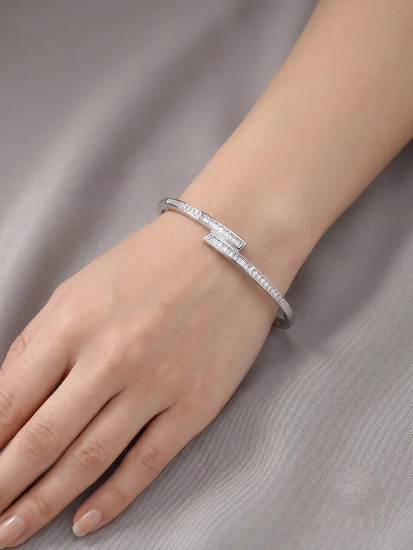 Silver_Plated_Anti-Tarnish_Geometric_Baguette_Crystal_Openable_Bracelet_(demifine)