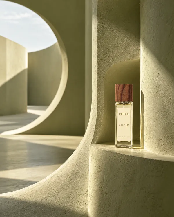 PISTEA_-_Gourmand_Elegance_Bottled