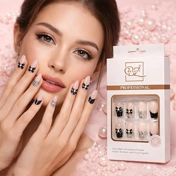 Black_Professional_Press_On_Nail_Set_With_Floral_For_Women