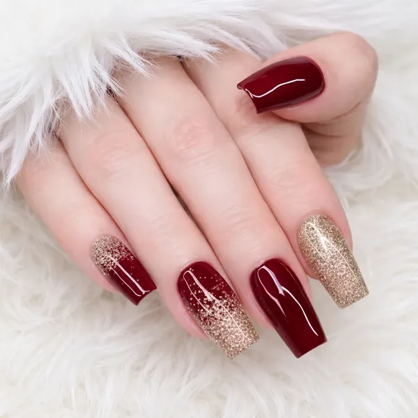Burgundy_And_Golden_Professional_Press_On_Nail_Set_For_Women