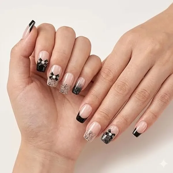 Black_Professional_Press_On_Nail_Set_With_Floral_For_Women