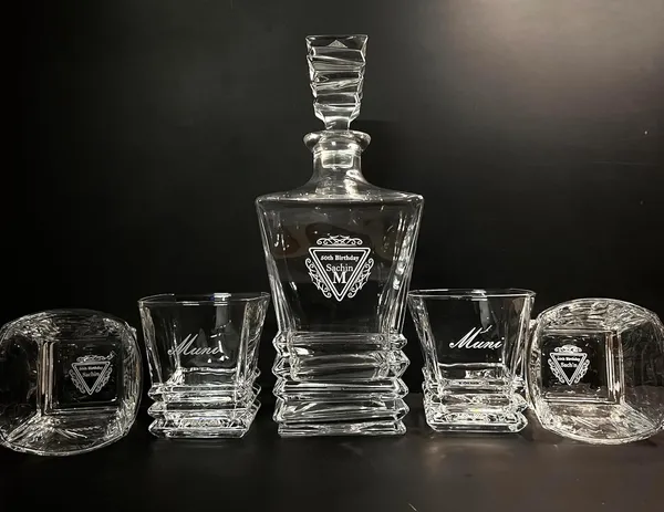 Personalised_Whiskey_Glass_6_Pcs_310_Ml_And_Decanter_750_Ml_Scotch_Whisky_Decanter_And_Glasses_Gift