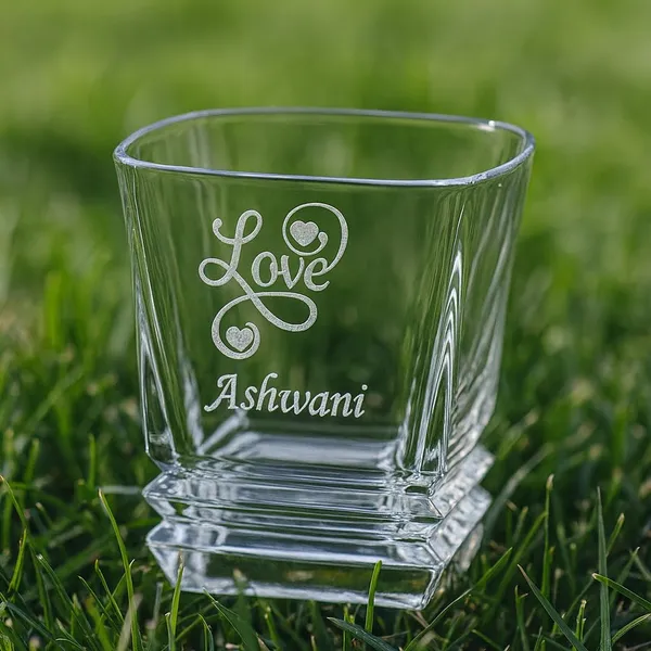 Personalised_Name_And_Love_Symbol_Deep_Engraved_Whiskey_Glass_310_Ml_Crystal_Twisted_Base_Valentine_Day_Gift