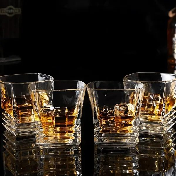 Personalized_Crystal_Cut_Whiskey_Glass_310_Ml_With_Holi_Festival_Design_Custom_Engraved_Name