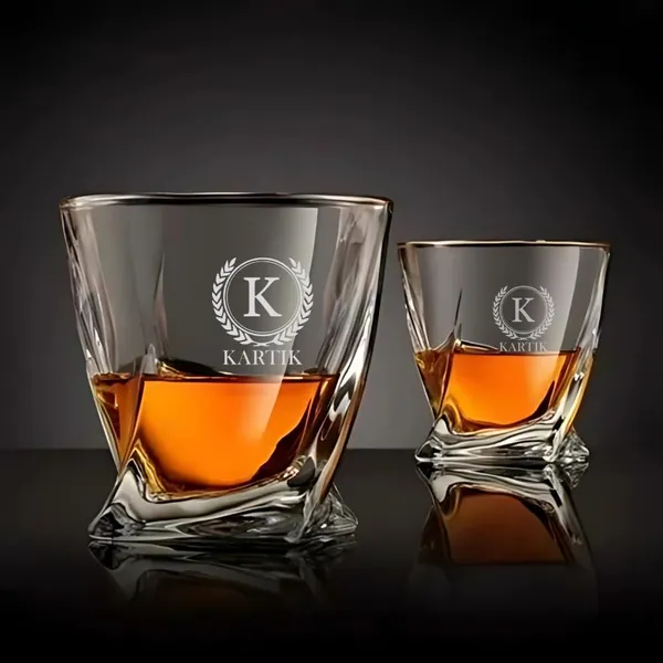 Personalized_Whiskey_Glass_With_Monogram_310_Ml_Crystal_Twisted_Design