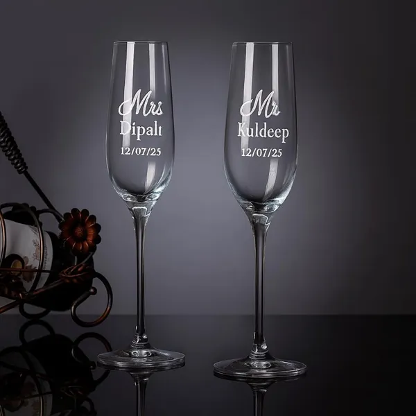 Personalized_Wedding_Champagne_Flutes_Set_250_Ml_Mr_And_Mrs_Engraved_Toasting_Glasses_With_Date_2_Piece