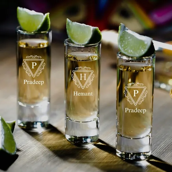 Personalized_Shot_Glasses_With_Monogram_Initial_65_Ml_Set_Of_2_Clear_Glass