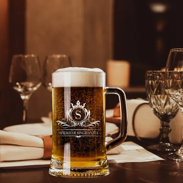 Personalized_Beer_Mug_With_Monogram_Design_500_Ml_Glass_Crown_Pattern_Engraving
