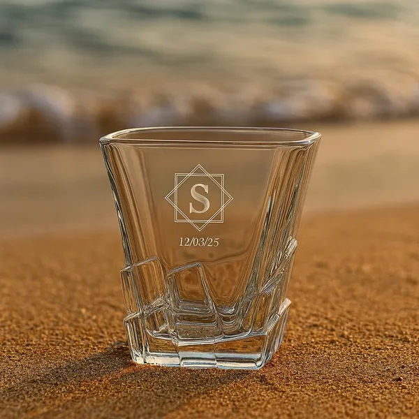 Personalized_Crystal_Whisky_Glass_With_Monogram_And_Date_Twisted_Design