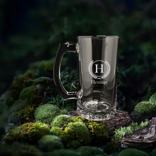Personalized_Glass_Beer_Mug_With_Monogram_Engraving_Custom_Name_And_Initial_Design