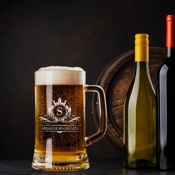 Personalized_Beer_Mug_With_Monogram_Design_500_Ml_Glass_Crown_Pattern_Engraving