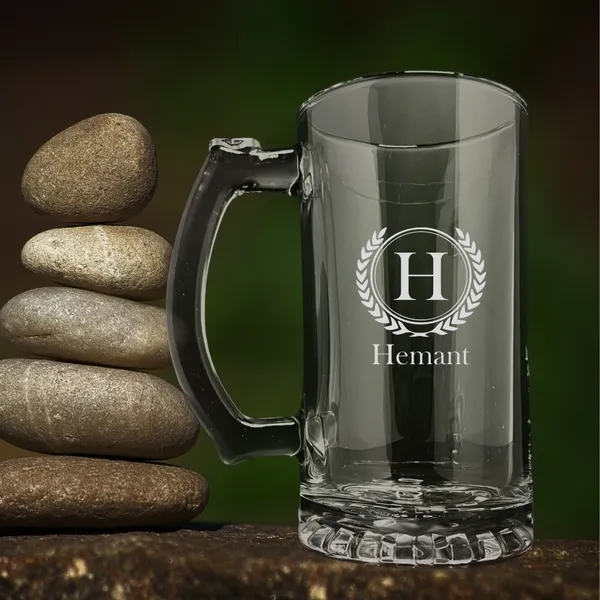 Personalized_Glass_Beer_Mug_With_Monogram_Engraving_Custom_Name_And_Initial_Design