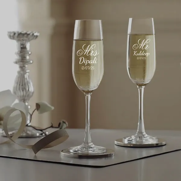 Personalized_Wedding_Champagne_Flutes_Set_Mr_And_Mrs_Engraved_Toasting_Glasses_With_Date_2_Piece