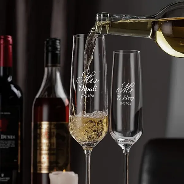 Personalized_Wedding_Champagne_Flutes_Set_Mr_And_Mrs_Engraved_Toasting_Glasses_With_Date_2_Piece