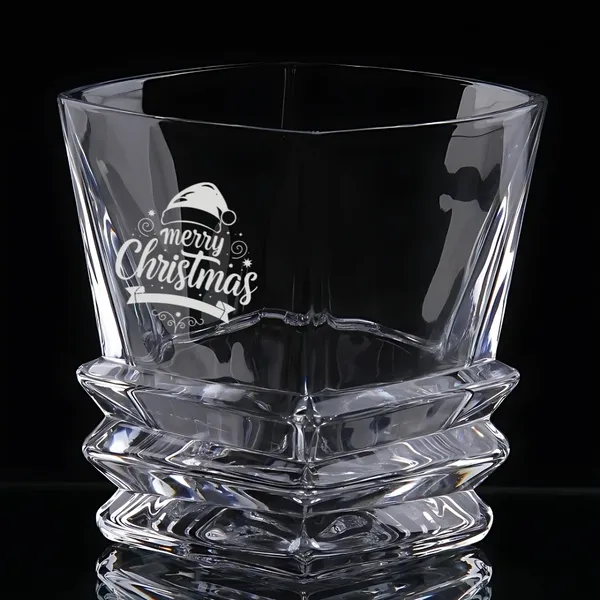 Celebrate_In_Style_Personalized_Holiday_Glasses_For_Your_Christmas_Gatherings