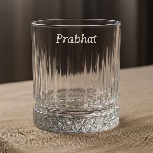 Personalized_Crystal_Whiskey_Glass_With_Custom_Name_Engraving_Diamond_Cut_Base