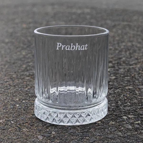 Personalized_Crystal_Whiskey_Glass_With_Custom_Name_Engraving_Diamond_Cut_Base