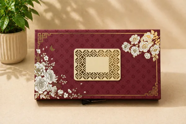 Red_And_Golden_Floral_Gift_Box