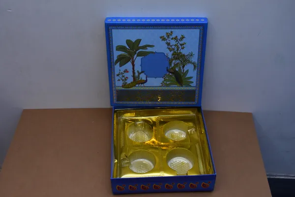 Blue_And_Gold_Handcrafted_Decorative_Storage_Box_With_Botanical_And_Peacock_Art