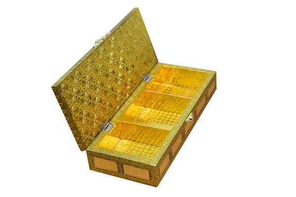 Decorative_Golden_Jewelry_Storage_Box_with_Three_Compartments