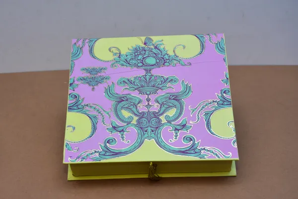 Purple_And_Yellow_Decorative_Chocolate_Gift_Box