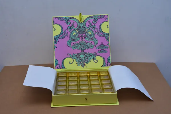 Purple_And_Yellow_Decorative_Chocolate_Gift_Box