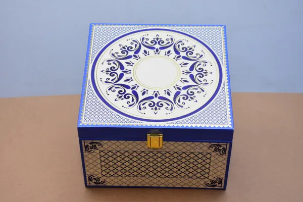 Blue_And_Gold_Decorative_Jewellery_Storage_Box_With_Ceramic_Jars