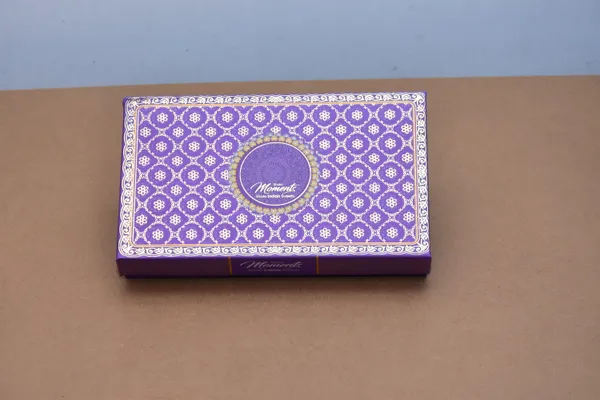 Purple_And_Golden_Decorative_Gift_Box_With_Golden_Detailing