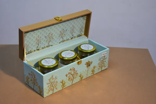 Mint_Green_And_Gold_Botanical_Print_Storage_Box_With_Glass_Jars,_Decorative_Multipurpose_Organizer