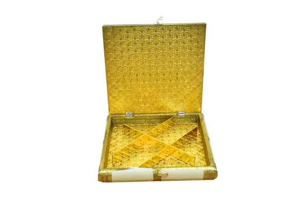 Premium_Golden_Meenakari_Dry_Fruit_Box_with_Intricate_Border_Design