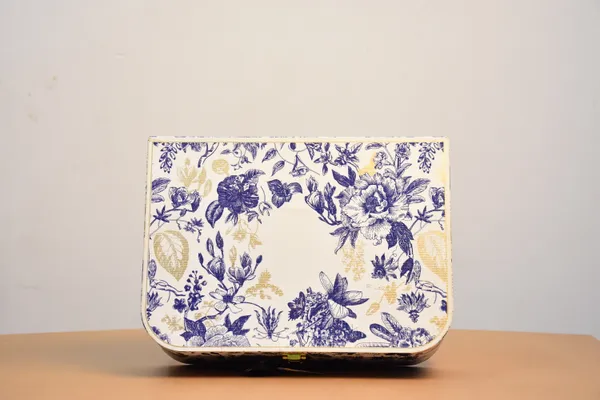 Multicolour_Floral_Print_Multi_Compartment_Jewelry_Storage_Box_With_Matching_Inner_Cases