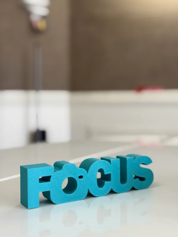 Focus_Table_Piece