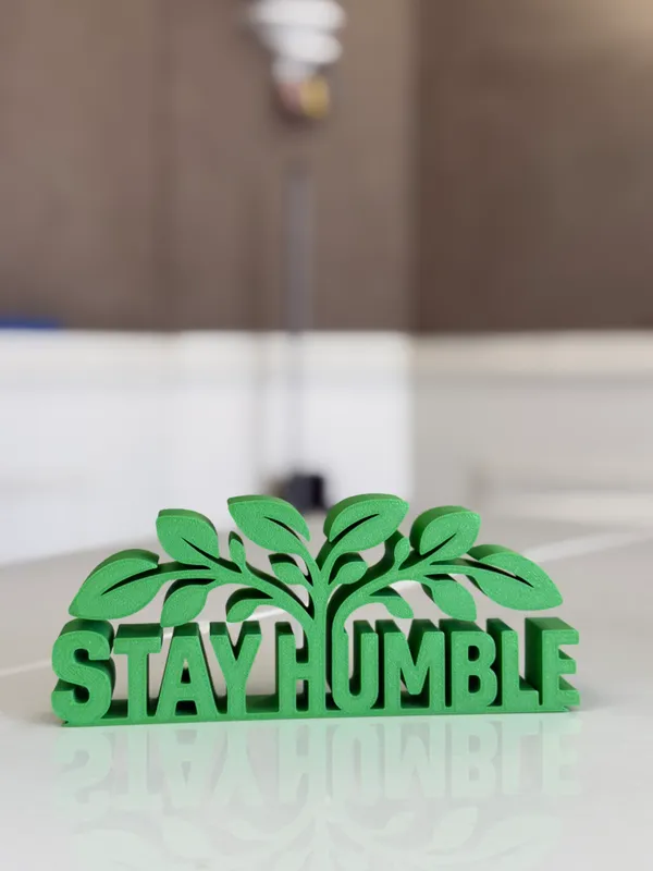 Motivational_Stay_Humble_With_Tree_Leaf_Desk_Decor