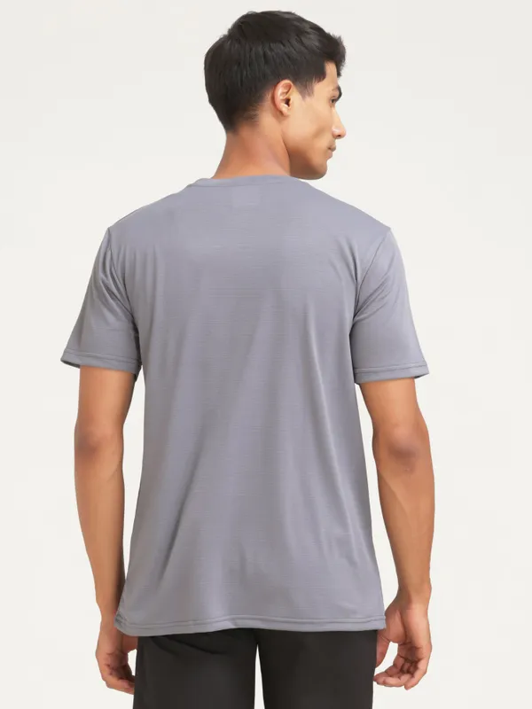 Silver_Polyester_Western_Wear_Short_Sleeve_Solid_Round_Neck_Silver_T_Shirt_For_Men