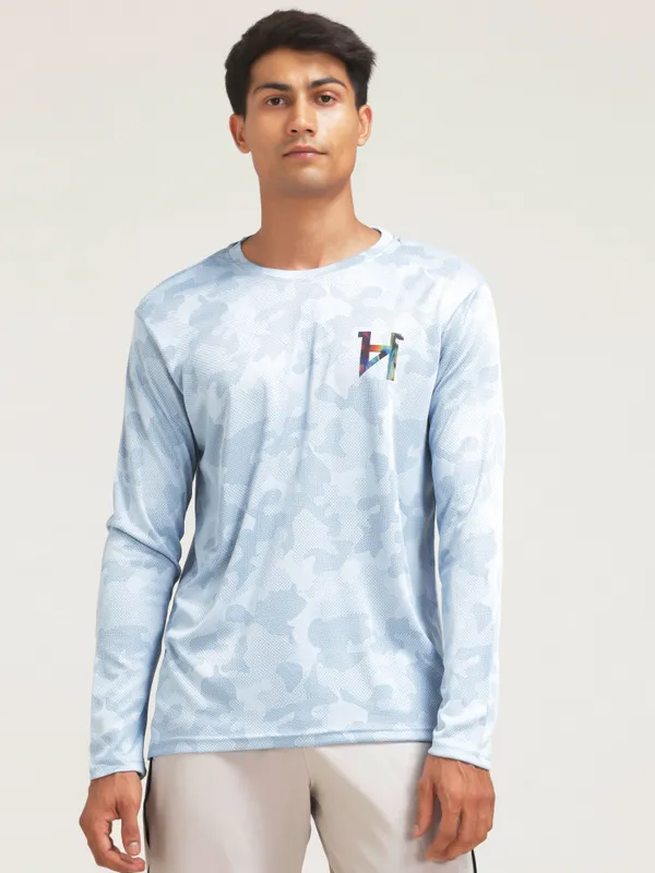 Silver_Polyester_Western_Wear_Short_Sleeve_Solid_And_Light_Blue_Polyester_Western_Wear_Full_Sleeve_Printed_Round_Neck_Silver_T_Shirt_For_Men_Pack_Of_2